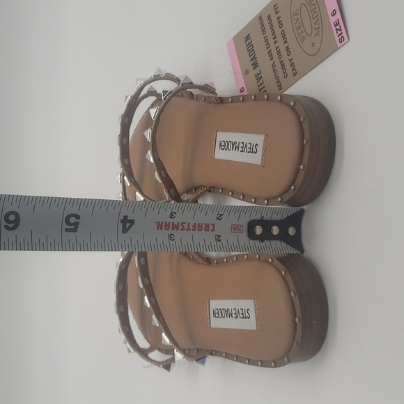 153- Steve Madden Slip-On 3 Band Studded Women's Sandals Size 6 NWT - Picture 8 of 8